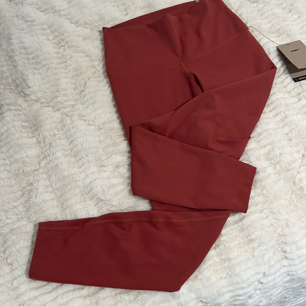 Yeah Nike yoga pants and then go to the next